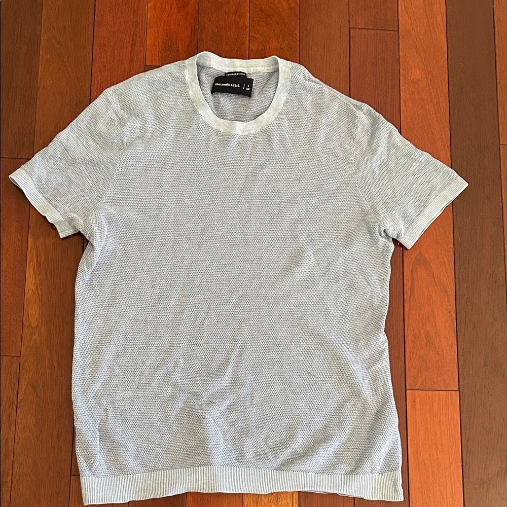 Abercrombie & Fitch Heather Gray Short Sleeve Tee